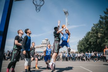 «Курсантский вызов»: в Екатеринбурге впервые прошли масштабные спортивные соревнования между вузами МЧС России и МВД России «Курсантский вызов»: в Екатеринбурге впервые прошли масштабные спортивные соревнования между вузами МЧС России и МВД России
