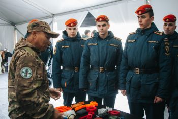 Курсанты на полигоне «Свердловский» приняли участие в приемах первой помощи