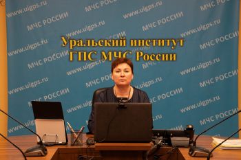 Представители Уральского института ГПС МЧС России принял участие в юбилейном Арктическом саммите 2026