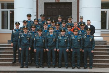 Завершено обучение инструкторов по боевой подготовке в Уральском институте ГПС МЧС России