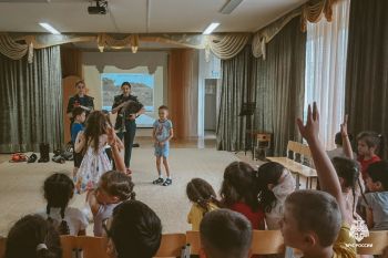Огонь — не игрушка: курсанты нашего института провели яркий урок безопасности в детском саду № 196 Огонь — не игрушка: курсанты нашего института провели яркий урок безопасности в детском саду № 196