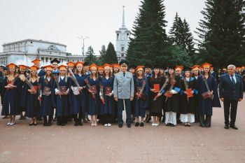 Состоялся выпуск молодых специалистов