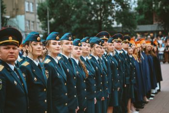 Состоялся выпуск молодых специалистов