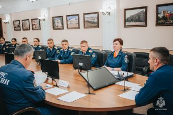 Встреча в родных стенах: начальник института приветствовал новых сотрудников — выпускников 2026 года