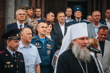 Торжественное открытие фотовыставки «Жизнь в служении» Торжественное открытие фотовыставки «Жизнь в служении»