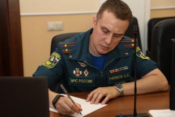 Новая неделя началась с утреннего совещания