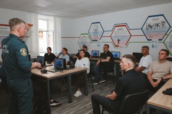 Началась дополнительная образовательная программа по работе с дронами 