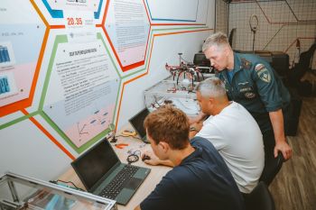 Началась дополнительная образовательная программа по работе с дронами 