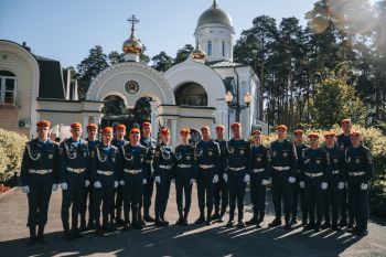 Курсанты института приняли участие в престольном празднике Курсанты института приняли участие в престольном празднике