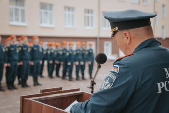 В институте отметили День Государственного флага Российской Федерации В институте отметили День Государственного флага Российской Федерации