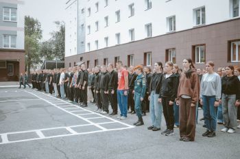 Первый день в строю