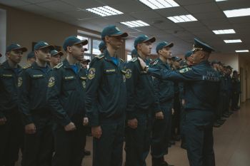 В Уральском институте ГПС МЧС России прошел смотр внешнего вида личного состава В Уральском институте ГПС МЧС России прошел смотр внешнего вида личного состава