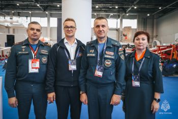 Уральский институт ГПС МЧС России представил инновационные разработки на XVI Международном салоне «Комплексная безопасность — 2026» в Казани