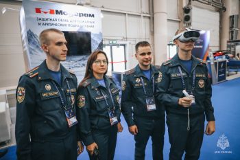 Уральский институт ГПС МЧС России представил инновационные разработки на XVI Международном салоне «Комплексная безопасность — 2026» в Казани