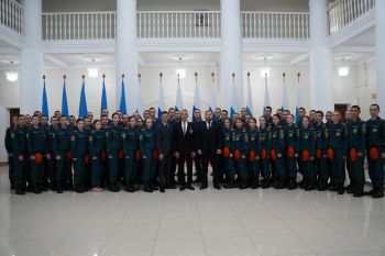 Герой Российской Федерации Владимир Легошин встретился с обучающимися института Герой Российской Федерации Владимир Легошин встретился с обучающимися института