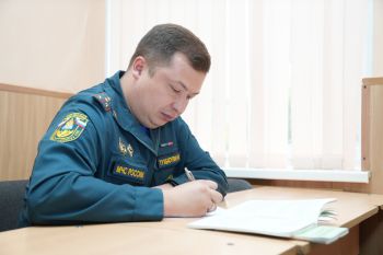 В Уральском институте ГПС МЧС России определили будущих аспирантов и отметили достижения адъюнкта