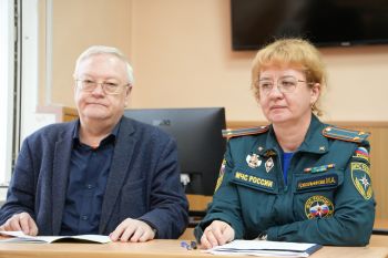 В Уральском институте ГПС МЧС России определили будущих аспирантов и отметили достижения адъюнкта