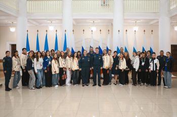 Курсанты и студенты Уральского института ГПС МЧС России на Международном фестивале молодежи — 2026