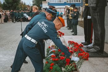 Сохранение исторической памяти: в Каслях торжественно открыт сквер имени В. А. Востротина
