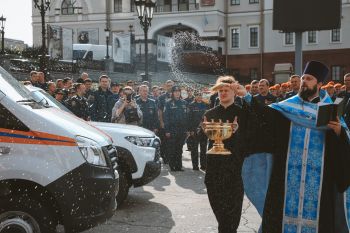 Личный состав принял участие в молебне в честь иконы Божией Матери «Неопалимая Купина» Личный состав принял участие в молебне в честь иконы Божией Матери «Неопалимая Купина»