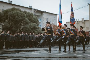 Начальник Уральского института ГПС МЧС России принял участие в церемонии приведения к присяге курсантов Уральского юридического института МВД России Начальник Уральского института ГПС МЧС России принял участие в церемонии приведения к присяге курсантов Уральского юридического института МВД России