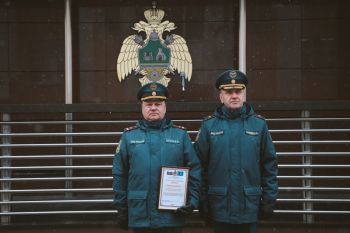 В институте прошло торжественное построение, посвященное Дню гражданской обороны и Дню учителя