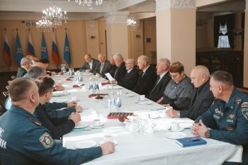 Встреча поколений на пути к 100-летию института Встреча поколений на пути к 100-летию института