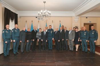 Встреча поколений на пути к 100-летию института Встреча поколений на пути к 100-летию института