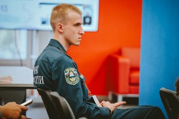 Курсант Уральского института ГПС МЧС России принял участие в V межрегиональной школе ВСК «Вернадский» в Самаре