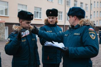 Личный состав Уральского института ГПС МЧС России готов к зимнему сезону Личный состав Уральского института ГПС МЧС России готов к зимнему сезону