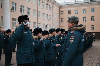 Личный состав Уральского института ГПС МЧС России готов к зимнему сезону Личный состав Уральского института ГПС МЧС России готов к зимнему сезону