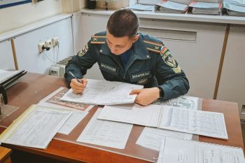 Курсанты Уральского института ГПС МЧС России проходят стажировку в пожарно-спасательных подразделениях Курсанты Уральского института ГПС МЧС России проходят стажировку в пожарно-спасательных подразделениях