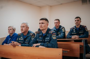 В институте проведено открытое занятие В институте проведено открытое занятие