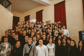 Студенты факультета управления и комплексной безопасности побывали на спектакле «Дракула» в Свердловском театре драмы Студенты факультета управления и комплексной безопасности побывали на спектакле «Дракула» в Свердловском театре драмы