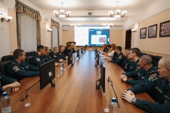 В Уральском институте ГПС МЧС России прошел II Всероссийский научно‑практический форум «Психологические аспекты безопасности» В Уральском институте ГПС МЧС России прошел II Всероссийский научно‑практический форум «Психологические аспекты безопасности»