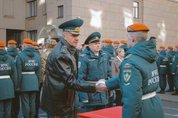 Начальник института принял участие в торжественной церемонии приведения к Присяге курсантов первого курса в Санкт-Петербургском университете ГПС МЧС России Начальник института принял участие в торжественной церемонии приведения к Присяге курсантов первого курса в Санкт-Петербургском университете ГПС МЧС России