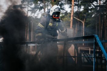 На полигоне Уральского института ГПС МЧС России прошли пожарно тактические учения с курсантами выпускных курсов