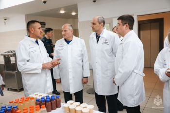 Александр Куренков ознакомился с организацией питания Александр Куренков ознакомился с организацией питания