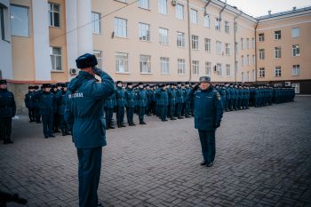 В институте состоялось традиционное утреннее построение