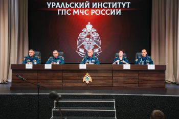 В институте состоялась встреча личного состава с руководством института В институте состоялась встреча личного состава с руководством института