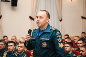 В институте состоялась встреча личного состава с руководством института В институте состоялась встреча личного состава с руководством института