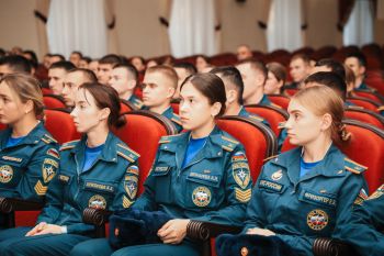 В институте состоялась встреча личного состава с руководством института В институте состоялась встреча личного состава с руководством института