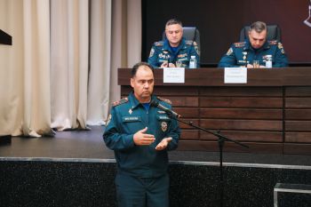 В институте состоялась встреча личного состава с руководством института В институте состоялась встреча личного состава с руководством института