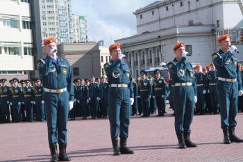 Заместитель Министра МЧС России Гурович Андрей Михайлович принял участие в торжественных мероприятиях Уральского института ГПС МЧС России