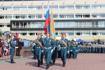 Заместитель Министра МЧС России Гурович Андрей Михайлович принял участие в торжественных мероприятиях Уральского института ГПС МЧС России