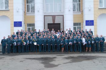 Выпуски на факультете заочного обучения, переподготовки и  повышения квалификации Уральского института ГПС МЧС России