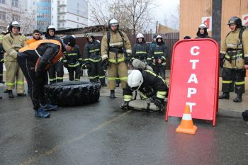 Соревнования по многофункциональному силовому многоборью пожарных и спасателей