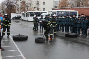 Соревнования по многофункциональному силовому многоборью пожарных и спасателей