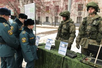 В рамках патриотического воспитания курсанты института посетили праздничные мероприятия военных разведчиков России