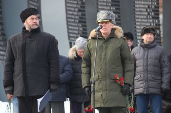 Личный состав института принял участие в митинге и возложении цветов к мемориалу «Черный тюльпан»